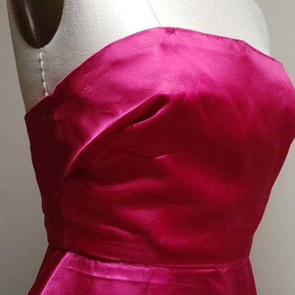 Vintage Dresses & Skirts - Marilyn Monroe Look Fuschia Satin Strapless Dress XS-S